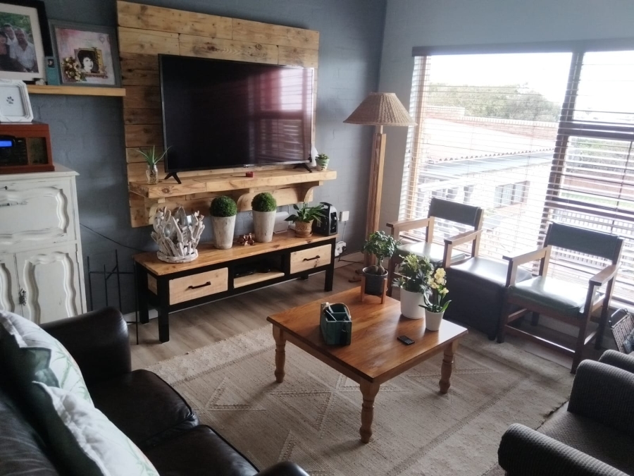 3 Bedroom Property for Sale in Vredenburg Western Cape
